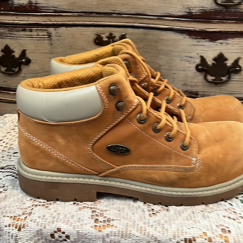 Lugz boots